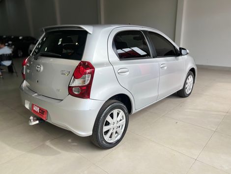 Toyota ETIOS X Plus 1.5 Flex 16V 5p Mec.