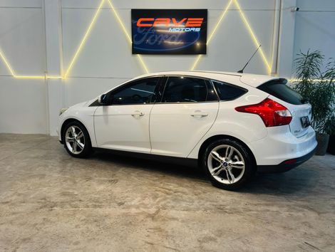 Ford Focus 2.0 16V/SE/SE Plus Flex 5p Aut.