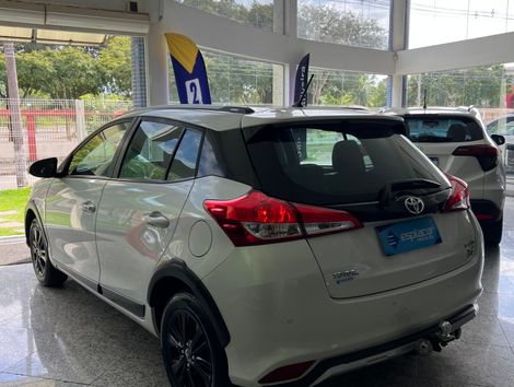 Toyota YARIS X-WAY 1.5 Flex 16V 5p Aut.