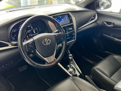 Toyota YARIS X-WAY 1.5 Flex 16V 5p Aut.