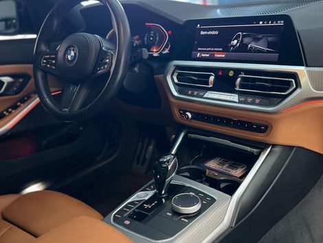 BMW 320iA 2.0 TB M Sport A.Flex/M.Sport 4p