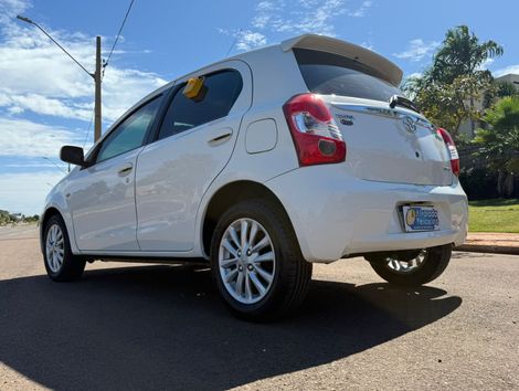 Toyota ETIOS XLS 1.5 Flex 16V 5p Mec.