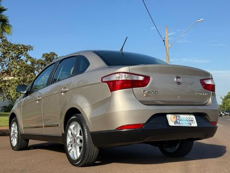 Fiat Grand Siena ESSENCE Dual. 1.6 Flex 16V