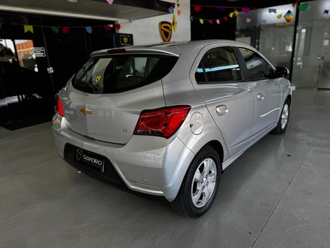 Chevrolet ONIX HATCH LT 1.4 8V FlexPower 5p Mec.