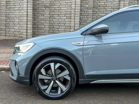 VolksWagen Nivus Highline 1.0 200 TSI Flex Aut.