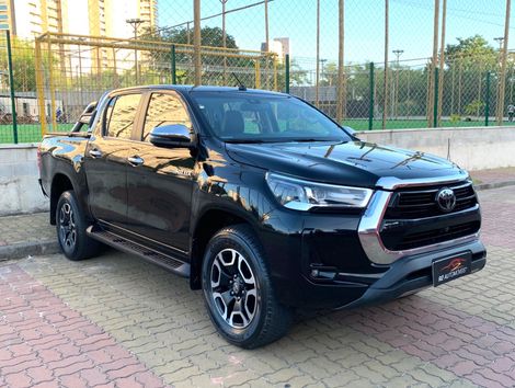 Toyota Hilux CD SRX 4x4 2.8 TDI 16V Diesel Aut.