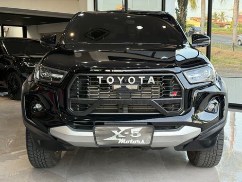 Toyota Hilux CD GR-S 4x4 2.8 TDI Dies. Aut.