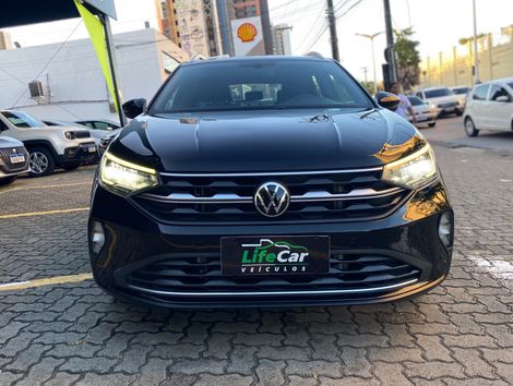 VolksWagen Nivus Highline 1.0 200 TSI Flex Aut.