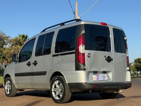 Fiat Doblo ESSENCE 1.8 Flex 16V 5p