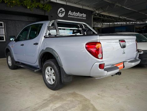 Mitsubishi L200 Triton GLS 3.2 CD TB Int.Diesel Mec
