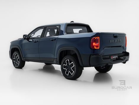 RAM RAMPAGE REBEL HURR.4 2.0 TB CD 4X4 Aut.