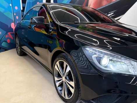 Mercedes CLA-200 Urban 1.6 TB 16V/Flex Aut.