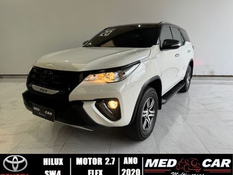Toyota Hilux SW4 SRV 4x2 2.7 Flex 16V Aut.