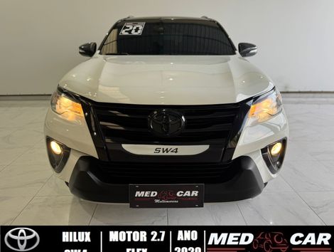 Toyota Hilux SW4 SRV 4x2 2.7 Flex 16V Aut.