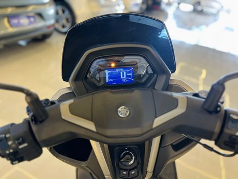 YAMAHA NMAX Connected 160 ABS