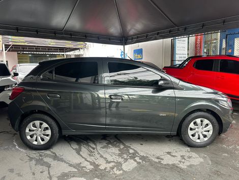 Chevrolet ONIX HATCH LT 1.0 8V FlexPower 5p Mec.