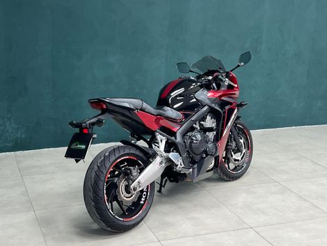HONDA CBR 650F