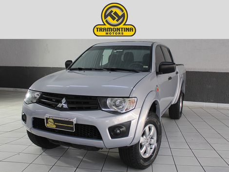 Mitsubishi L200 Triton HLS 2.4 Flex 16V CD Mec.
