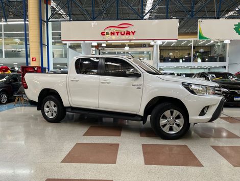 Toyota Hilux CD SRV 4x2 2.7 Flex 16V Aut.