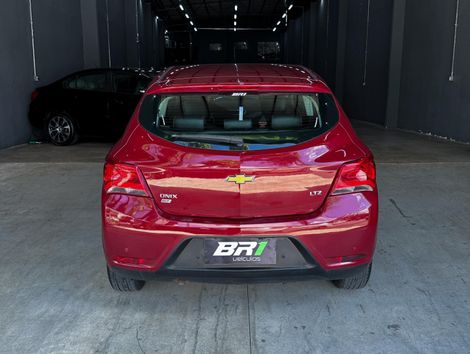Chevrolet ONIX HATCH LTZ 1.4 8V FlexPower 5p Aut.