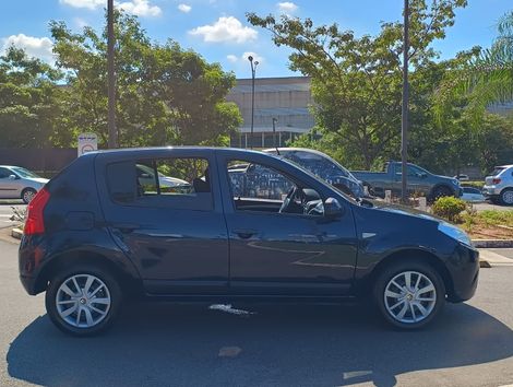 Renault SANDERO Expression Hi-Flex 1.6 8V 5p
