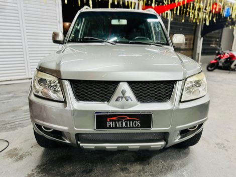 Mitsubishi Pajero TR4 2.0 Flex 16V 4X2 Aut.