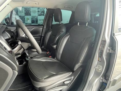 Jeep Renegade Long. T270 1.3 TB 4x2 Flex Aut.