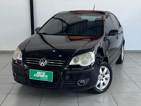 VolksWagen Polo Sedan 1.6 Mi Total Flex 8V 4p