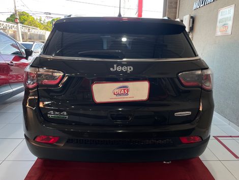 Jeep COMPASS LONGITUDE 2.0 4x4 Dies. 16V Aut.