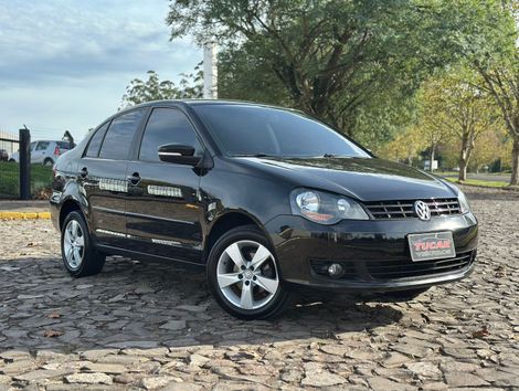 VolksWagen Polo Sedan 1.6 Mi Total Flex 8V 4p