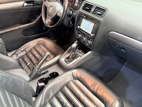 VolksWagen JETTA Highline 2.0 TSI 16V 4p Tiptronic