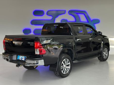 Toyota Hilux CD SRX 4x4 2.8 TDI 16V Diesel Aut.