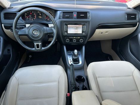 VolksWagen JETTA Comfortline 2.0 T.Flex 8V 4p Tipt.