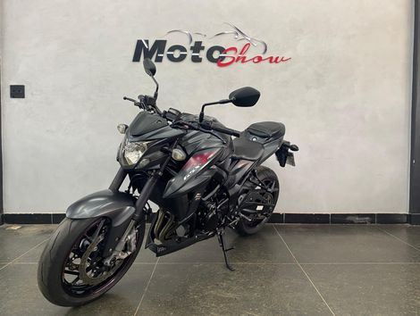 SUZUKI GSX-S 750