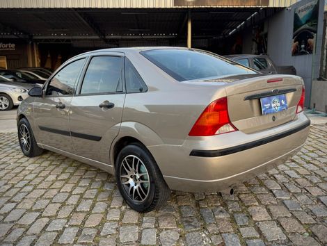 Ford Focus 1.6 S/SE/SE Plus Flex 8V/16V  5p