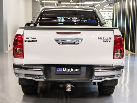 Toyota Hilux CD SRV 4x4 2.7 Flex 16V Aut.