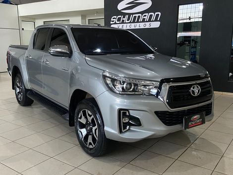 Toyota Hilux CD SRX 4x4 2.8 TDI 16V Diesel Aut.