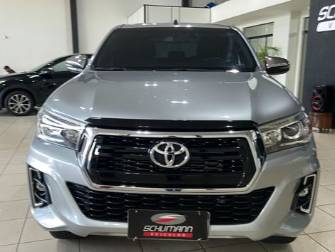 Toyota Hilux CD SRX 4x4 2.8 TDI 16V Diesel Aut.