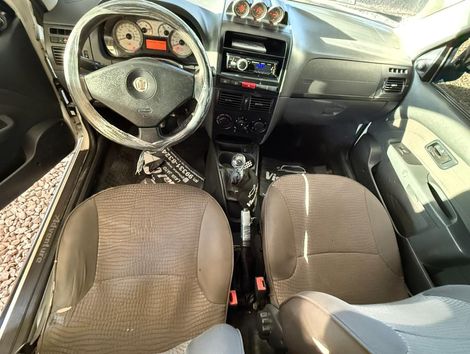 Fiat Strada Adventure1.8/ 1.8 LOCKER Flex CD