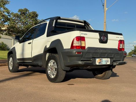 Fiat Strada Adventure1.8/ 1.8 LOCKER Flex CD