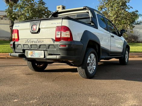 Fiat Strada Adventure1.8/ 1.8 LOCKER Flex CD