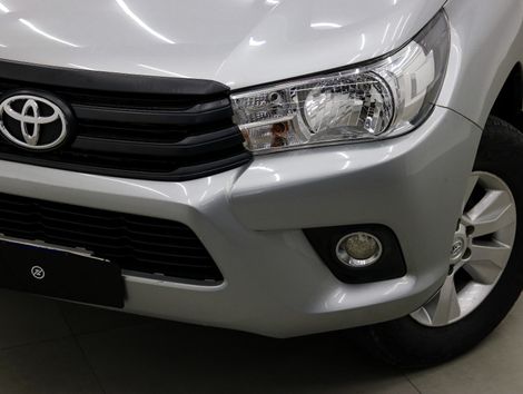Toyota Hilux CD 4x4 2.8 Diesel Mec.