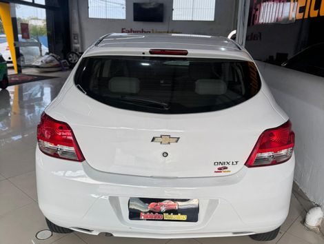 Chevrolet ONIX HATCH LT 1.0 8V FlexPower 5p Mec.