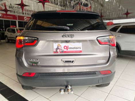 Jeep COMPASS LONGITUDE 2.0 4x4 Dies. 16V Aut.