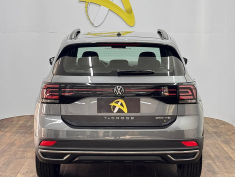 VolksWagen T-Cross Comfortline 1.0 TSI Flex 5p Aut.