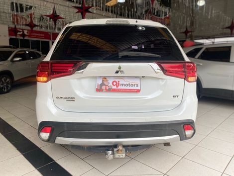 Mitsubishi OUTLANDER 3.0/ GT 3.0 V6 Aut.