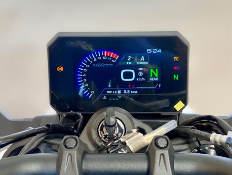 SUZUKI GSX-8S