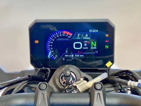 SUZUKI GSX-8S