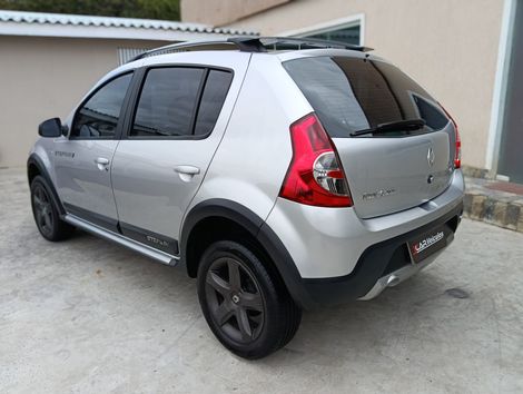 Renault SANDERO STEPWAY Hi-Flex 1.6 16V 5p