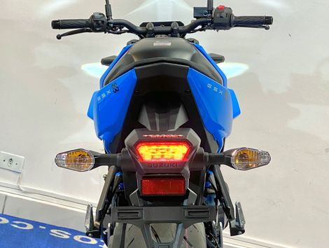 SUZUKI GSX-8S